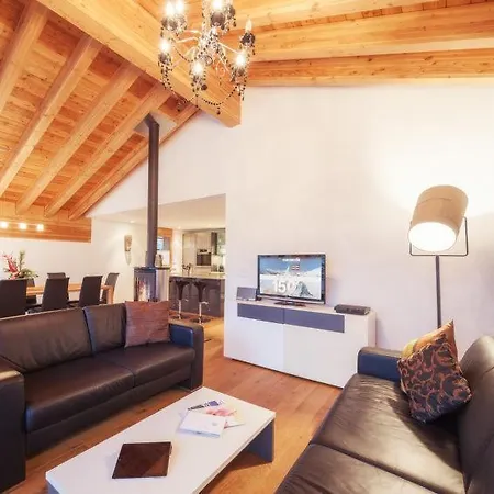 Apartment Sleeps 8 Pool Wifi Zermatt