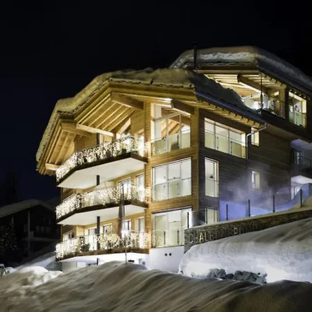 Sleeps 8 Pool Wifi * Zermatt